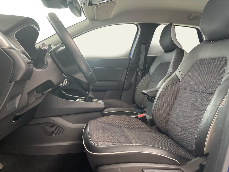 Renault Captur 1,0 TCe 100 Intens 5d