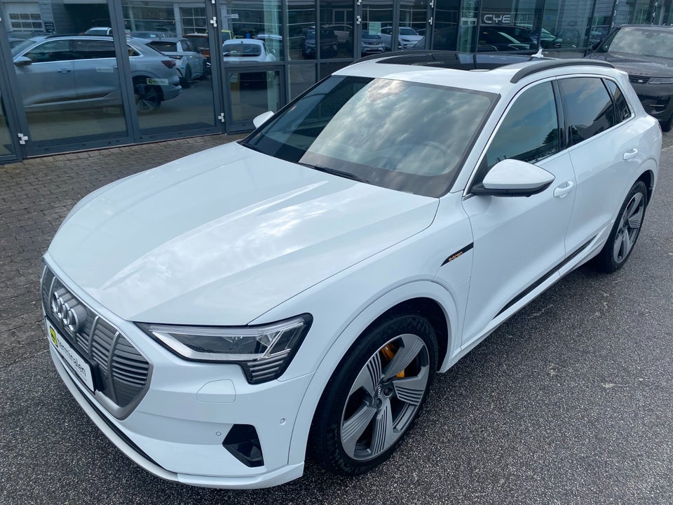 Audi e-tron 55 Advanced quattro 5d