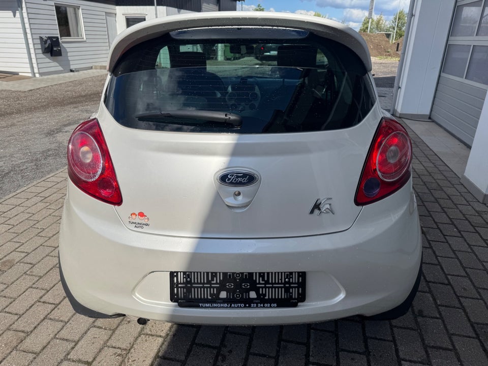 Ford Ka 1,2 Titanium 3d