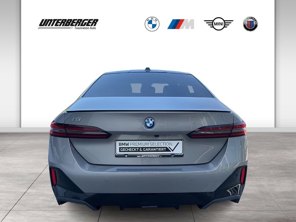 BMW i5 eDrive40 M-Sport Pro 4d