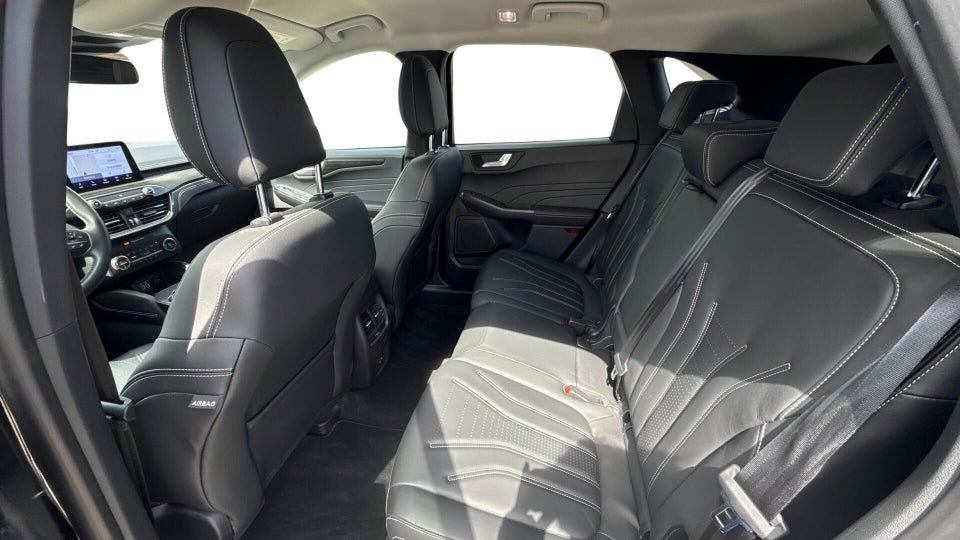Ford Kuga 2,5 PHEV Vignale CVT 5d