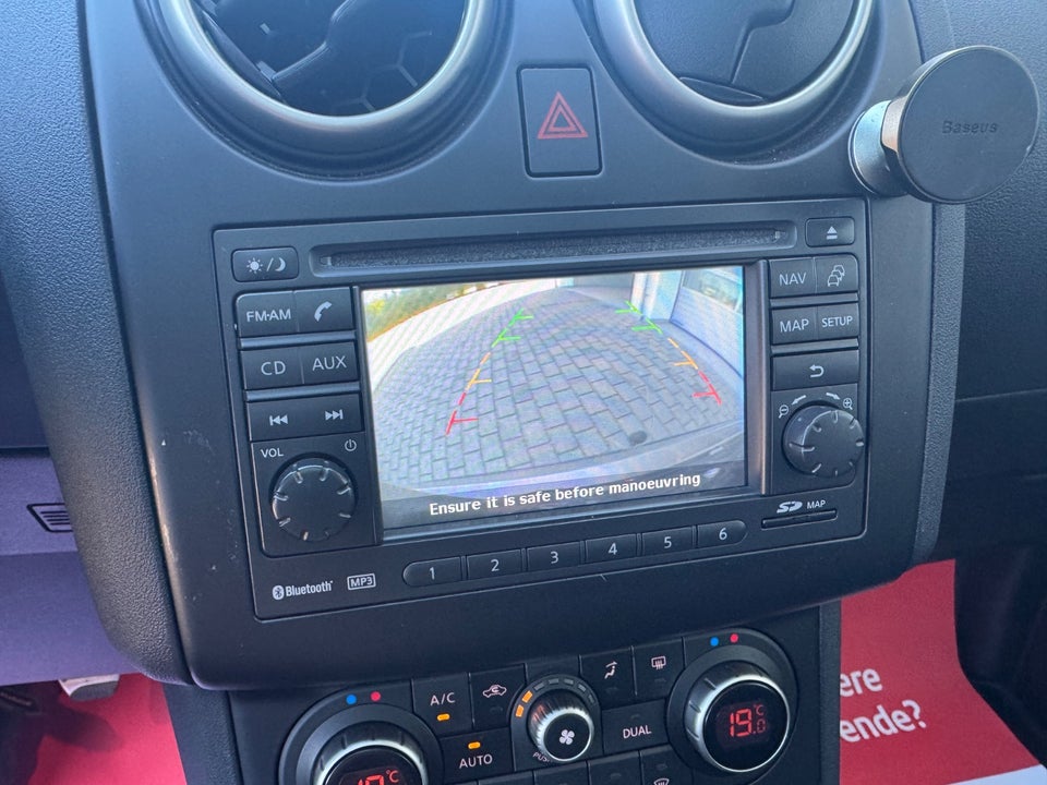 Nissan Qashqai 1,6 dCi Tekna 5d