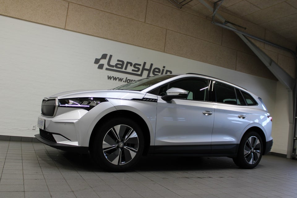 Skoda Enyaq 60 iV Loft 5d