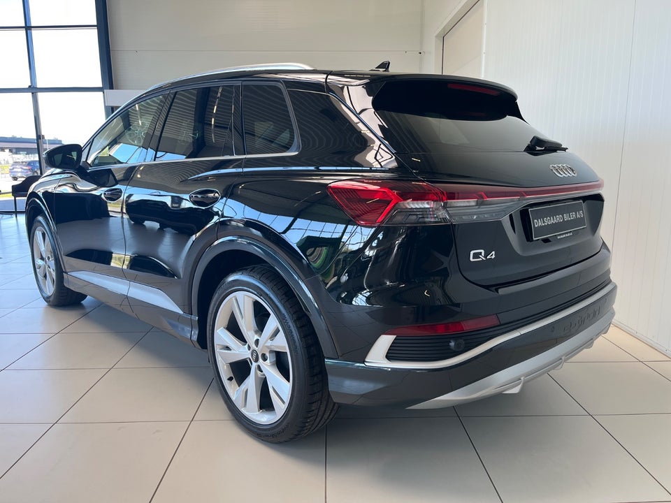 Audi Q4 e-tron 40 S-line Edition 5d