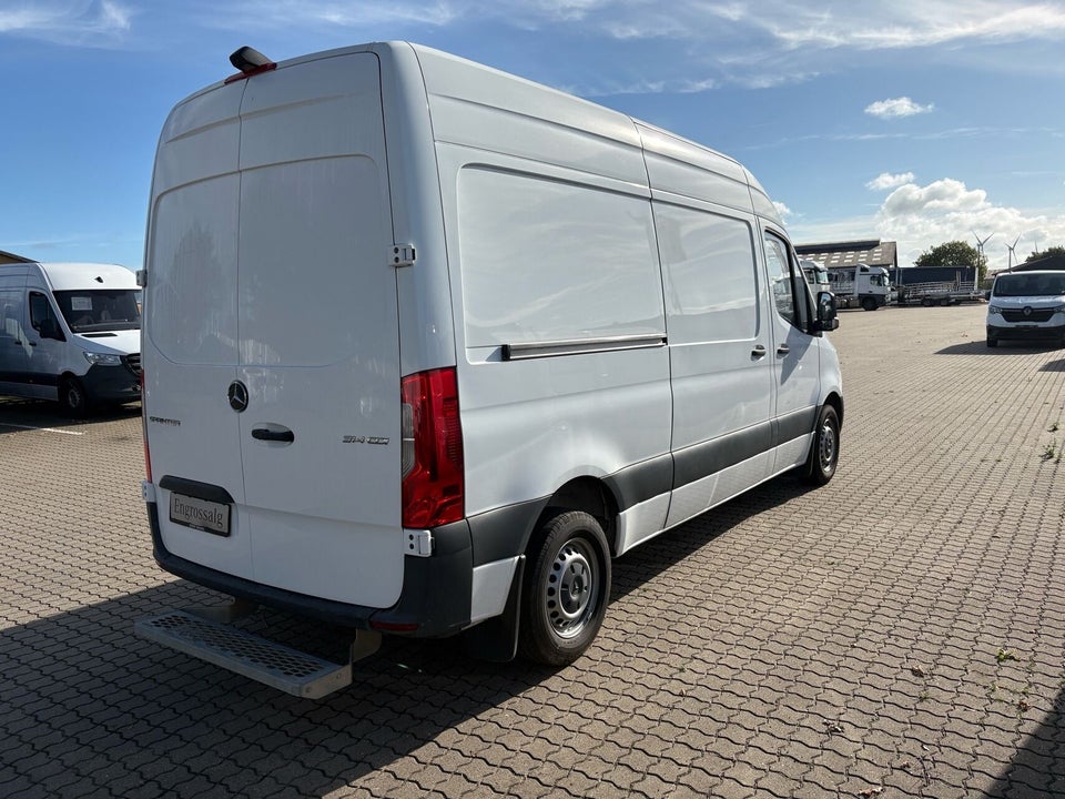 Mercedes Sprinter 314 2,2 CDi A2 Kassevogn aut. FWD