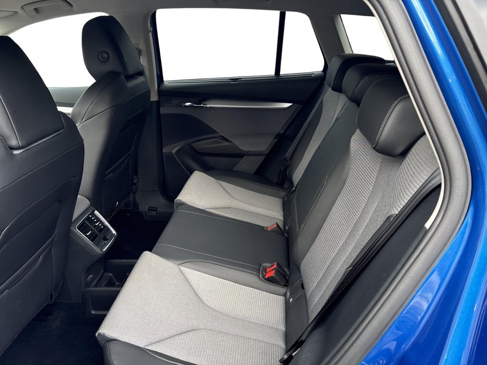 Skoda Enyaq 80 iV Premium Loft 5d