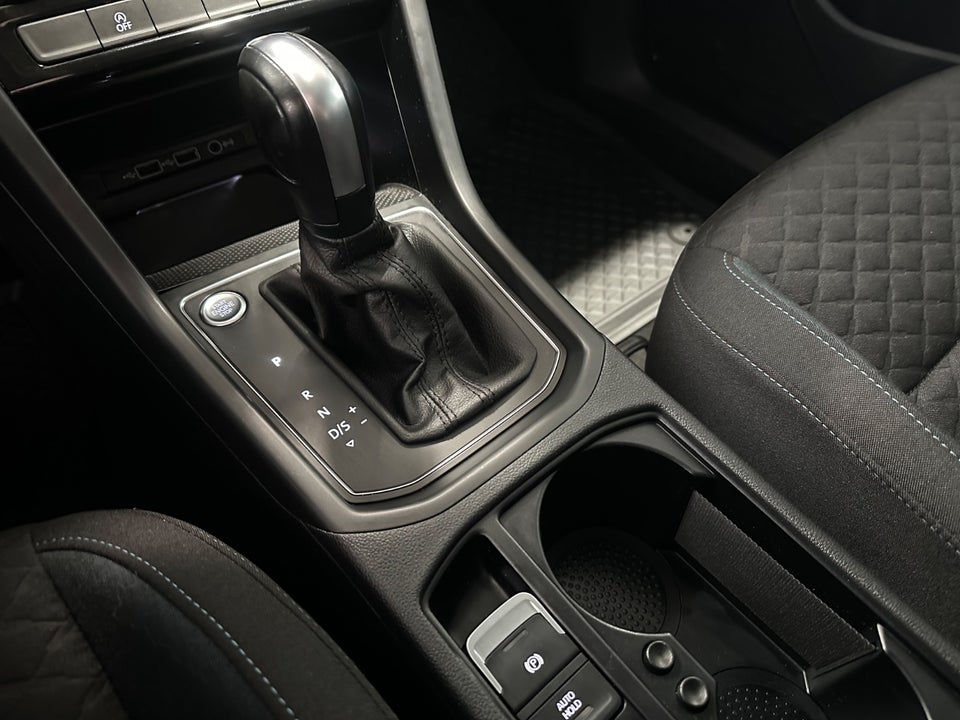 VW Touran 2,0 TDi 150 IQ.Drive DSG Van 5d