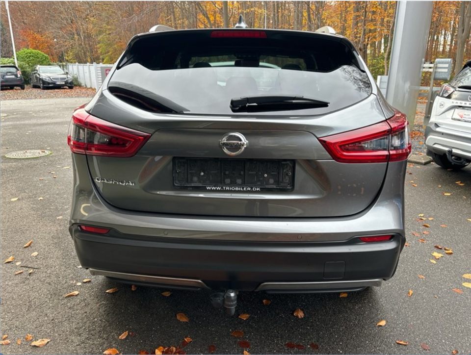 Nissan Qashqai 1,3 Dig-T 140 Tekna+ 5d