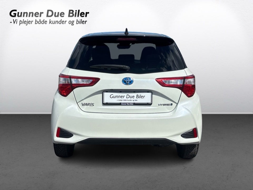 Toyota Yaris 1,5 Hybrid H3 Limited e-CVT 5d