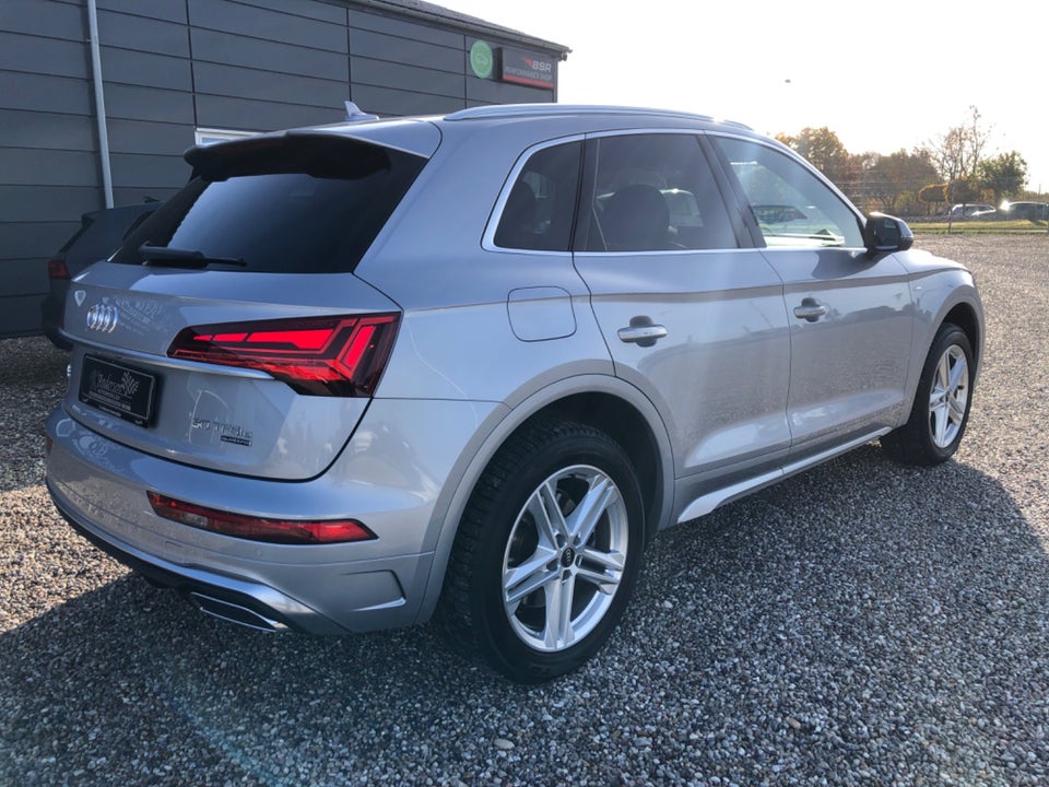 Audi Q5 50 TFSi e S-line quattro S-tr. 5d