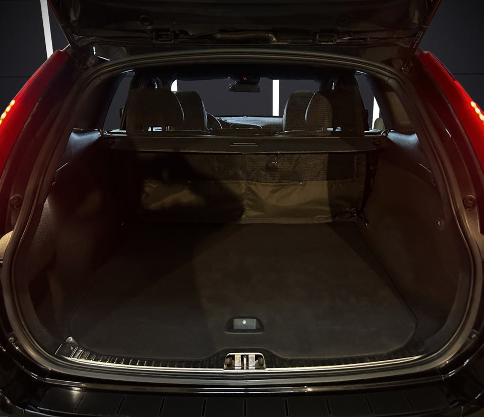 Volvo XC60 2,0 D4 190 Momentum aut. 5d