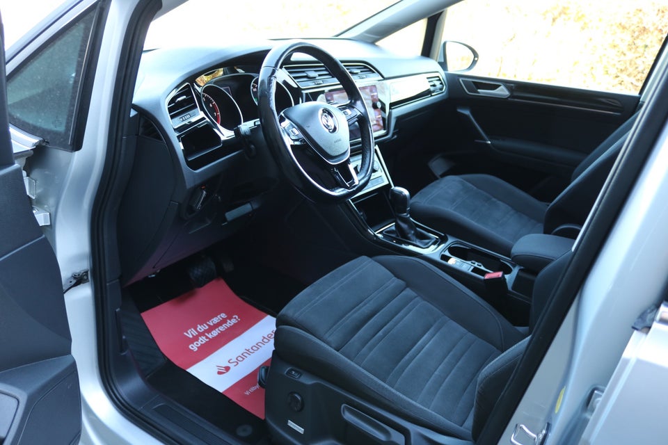 VW Touran 1,4 TSi 150 Highline DSG 7prs 5d