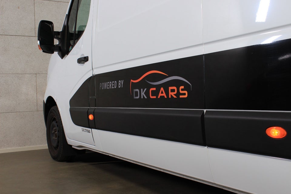 Nissan Interstar 2,3 dCi 150 L3H2 N-Connecta Van