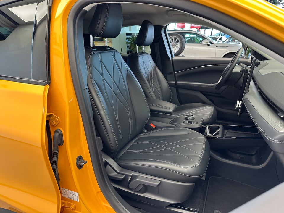 Ford Mustang Mach-E 88 Extended Range 5d