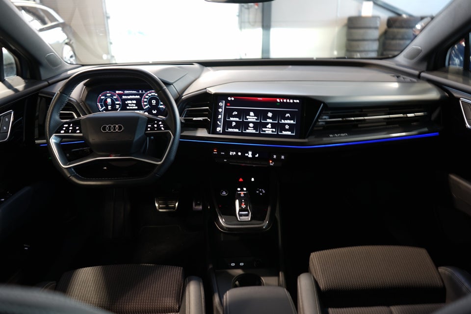 Audi Q4 e-tron 40 S-line 5d