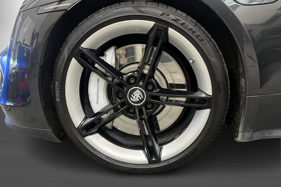 Porsche Taycan Sport Turismo 5d