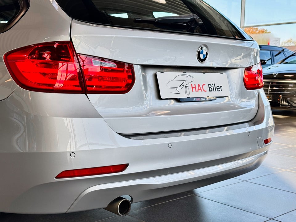 BMW 320d 2,0 Touring aut. 5d