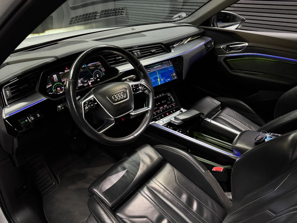 Audi e-tron 50 S-line quattro 5d