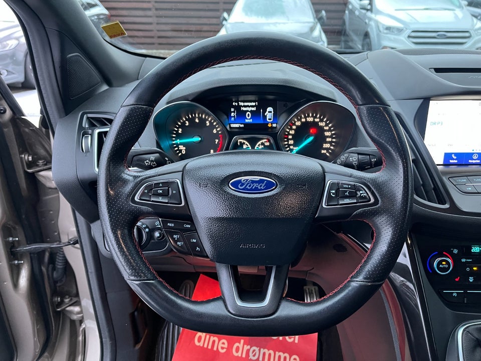 Ford Kuga 1,5 SCTi 150 ST-Line 5d