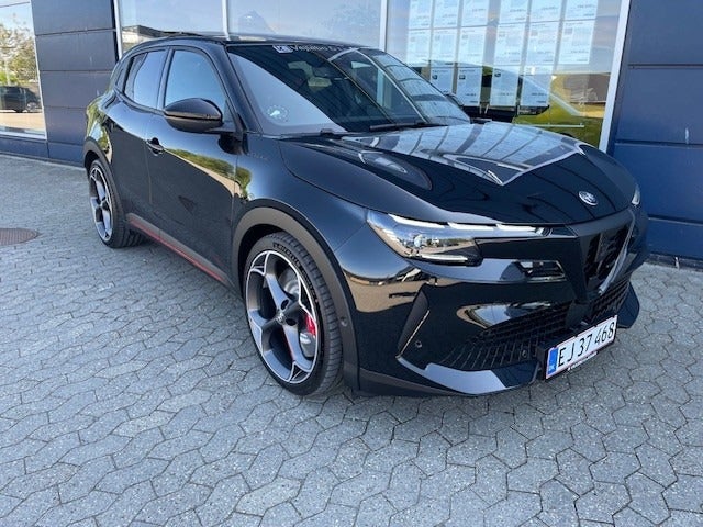 Alfa Romeo Junior Elettrica Veloce 5d