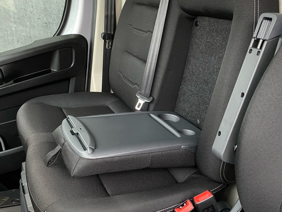 Fiat Ducato 35 Maxi 2,2 MJT 180 Kassevogn L2H2 Pro+ aut.