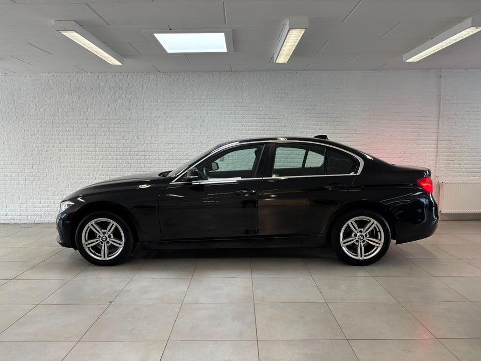 BMW 320d 2,0 Sport Line aut. 4d