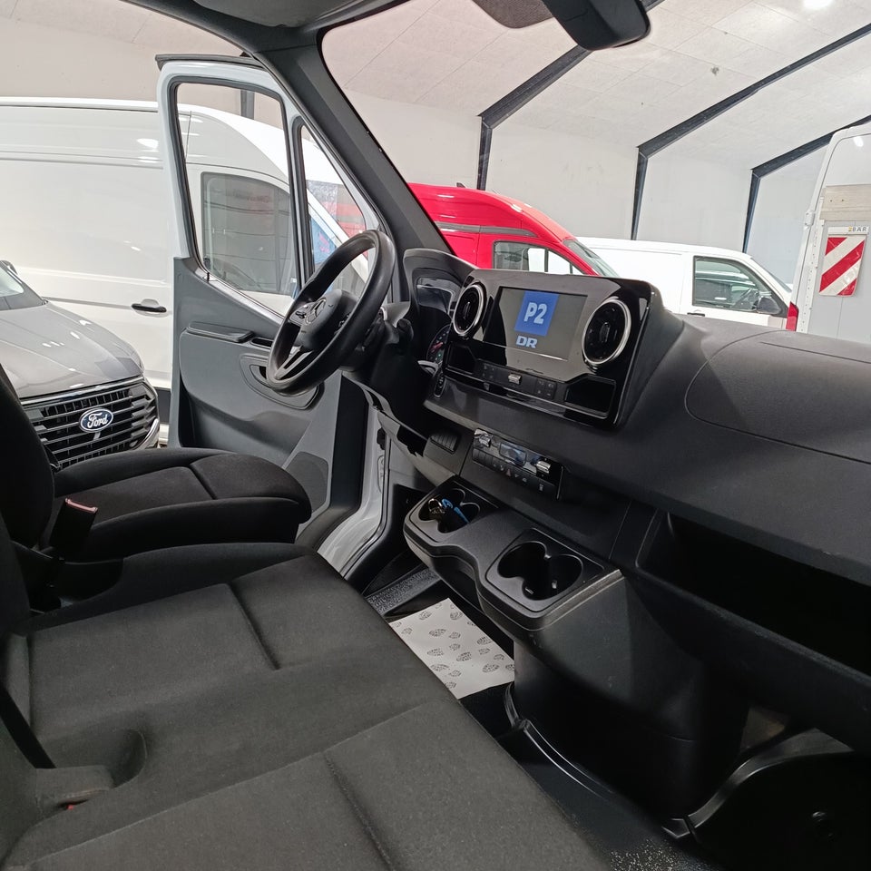Mercedes Sprinter 317 2,0 CDi A2 Kassevogn aut. RWD