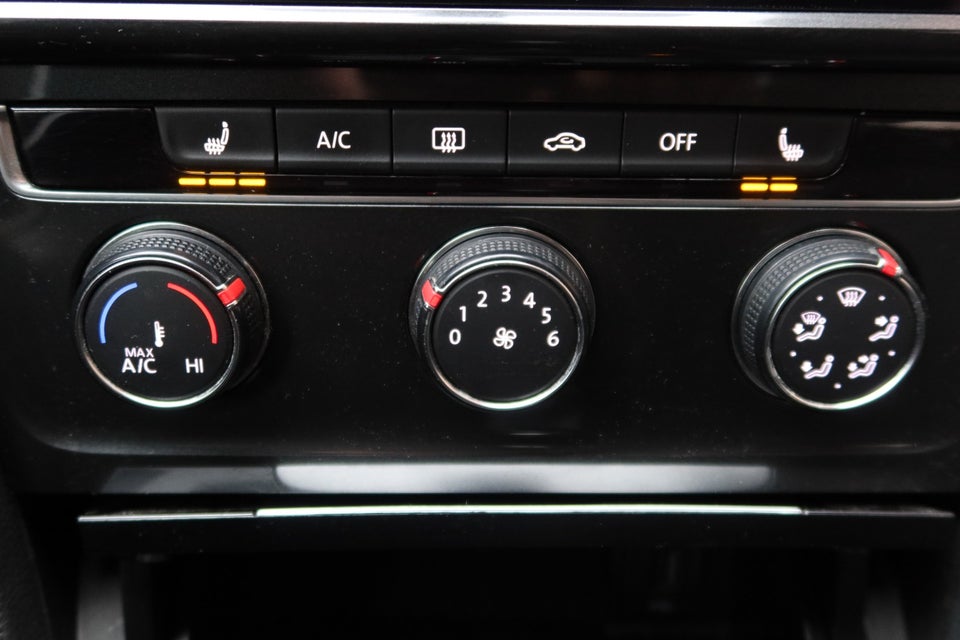 VW Golf VII 1,0 TSi 85 Trendline 5d