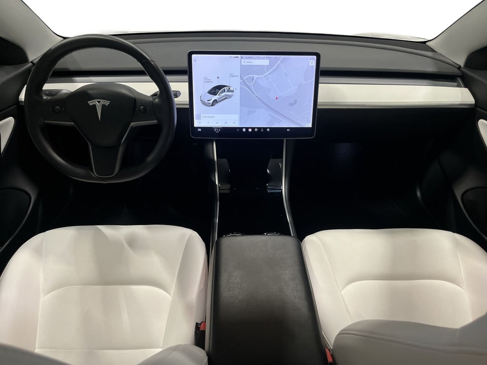 Tesla Model 3 Long Range AWD 4d