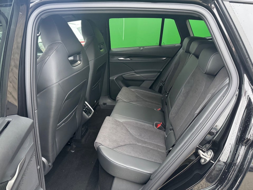 Skoda Enyaq 85 iV Sportline Maxx 5d