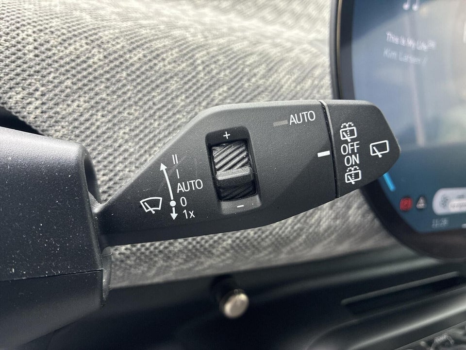 MINI Cooper SE Favoured Trim XL 3d