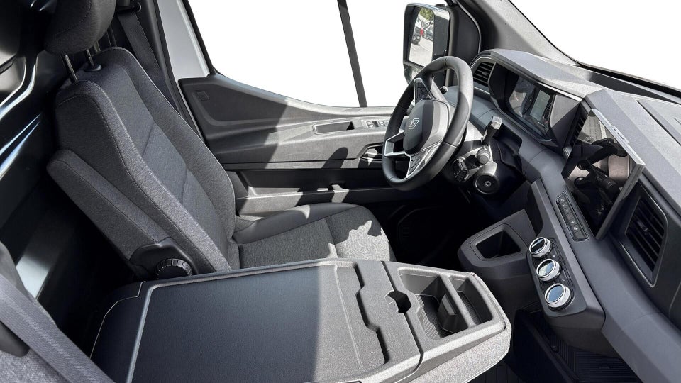 Renault Master V T33 2,0 dCi 150 L2H2 Kassevogn Tekno aut.