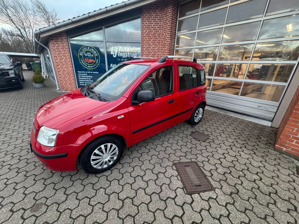 Fiat Panda 1,2 69 Dynamic 5d