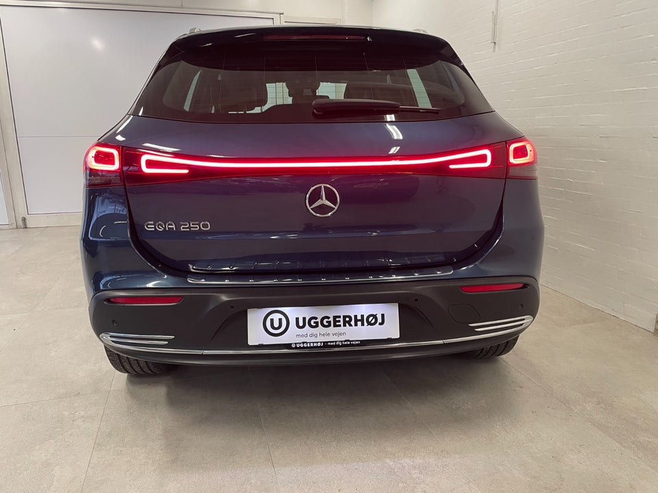 Mercedes EQA250 Progressive 5d