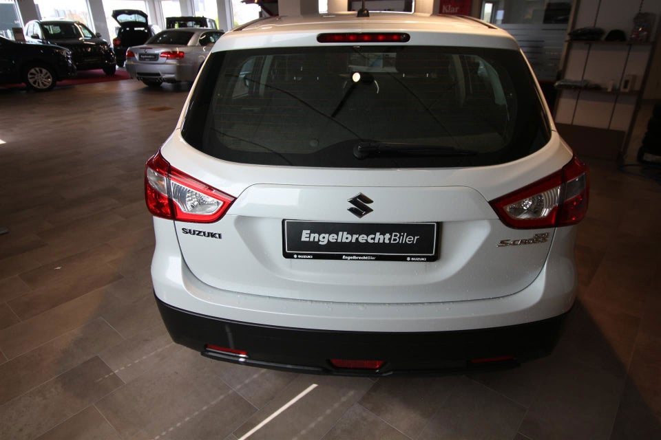 Suzuki S-Cross 1,0 Boosterjet Comfort 5d