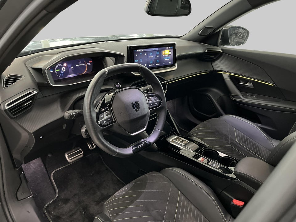 Peugeot e-2008 54 GT Sky 5d