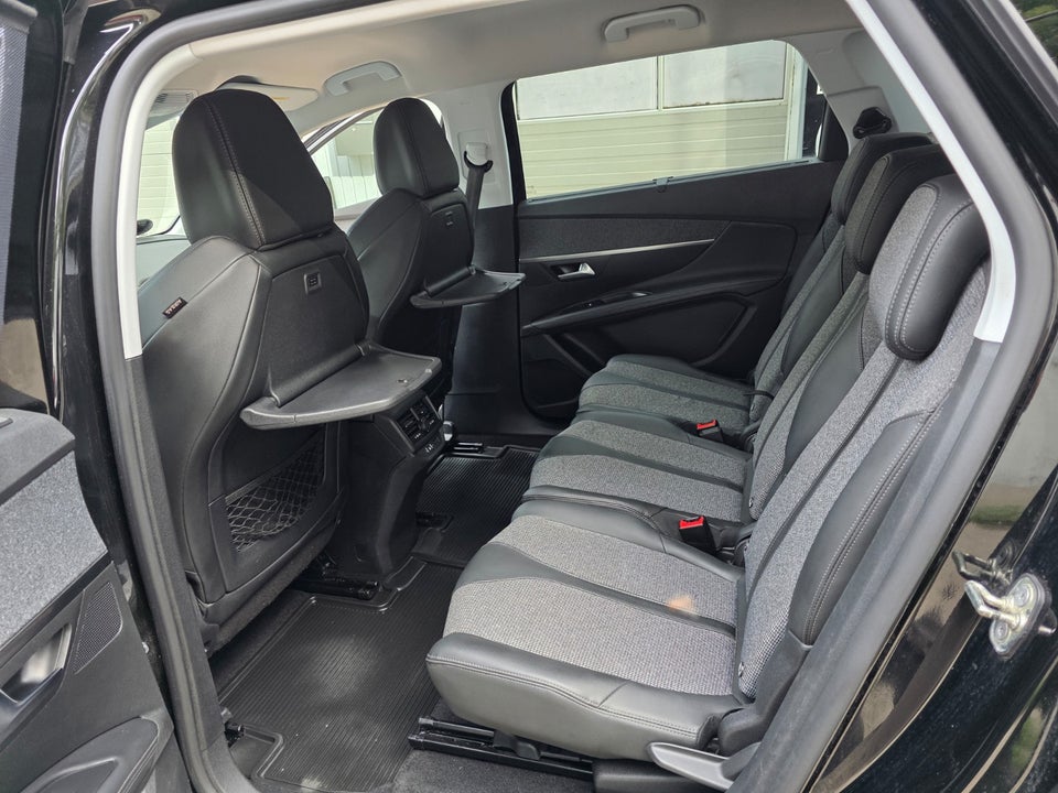 Peugeot 5008 1,5 BlueHDi 130 Allure EAT8 7prs 5d