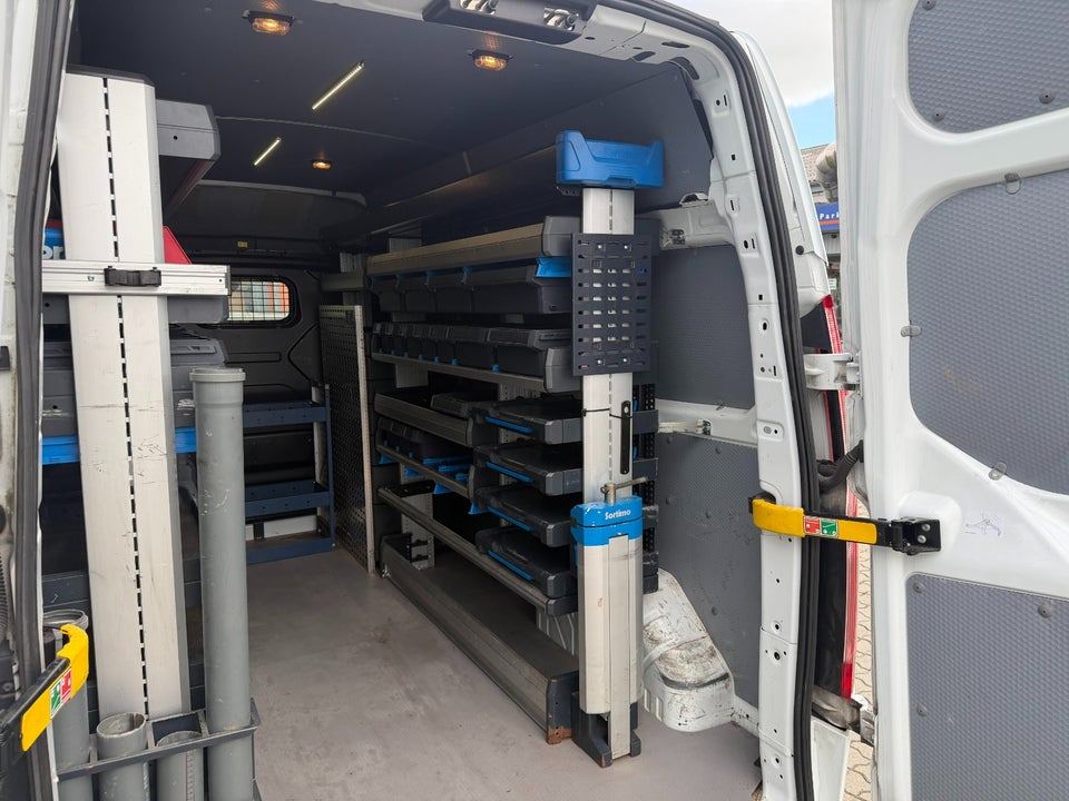 Ford Transit Custom 320 L2 2,0 TDCi 130 Trend aut.