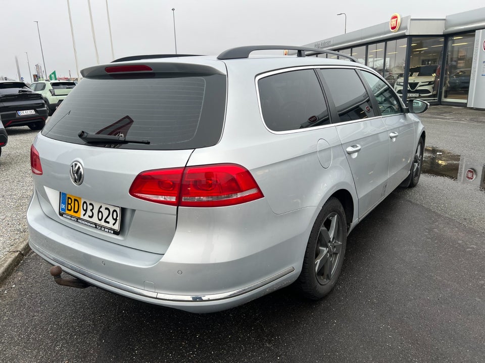 VW Passat 2,0 TDi 140 Comfortline Variant BM Van 5d
