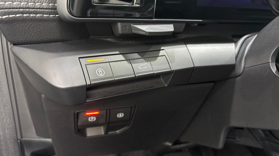 Renault Scenic E-Tech 87 Iconic 5d