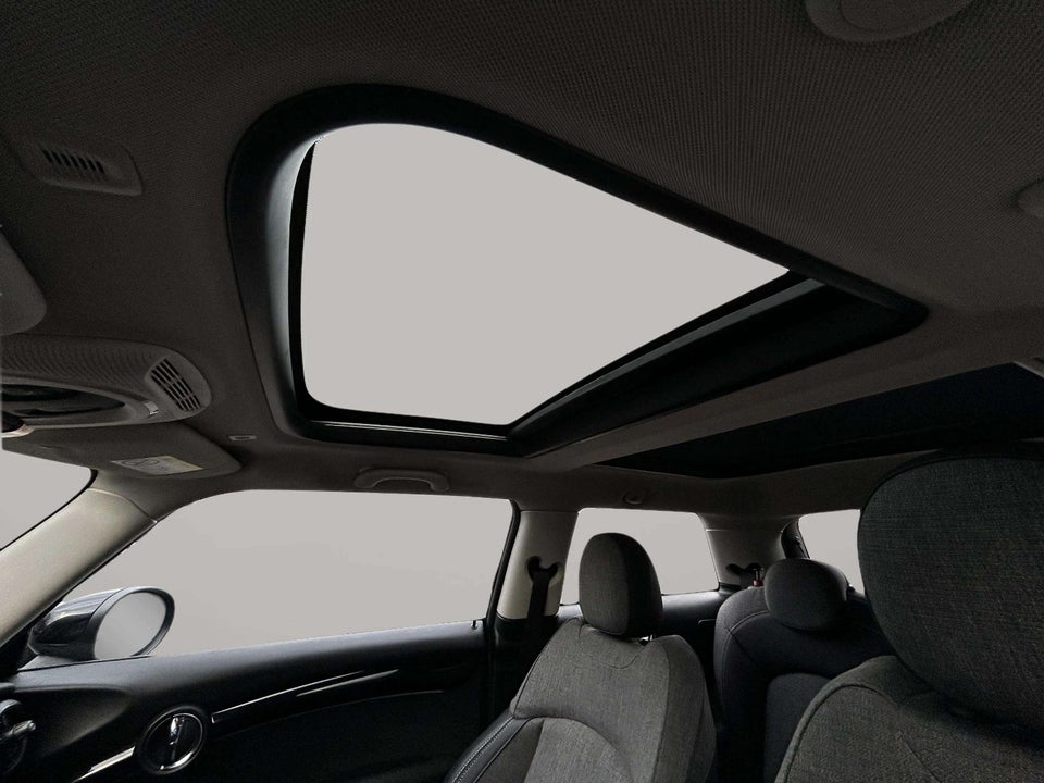 MINI Cooper SE Edition Premium Plus 3d