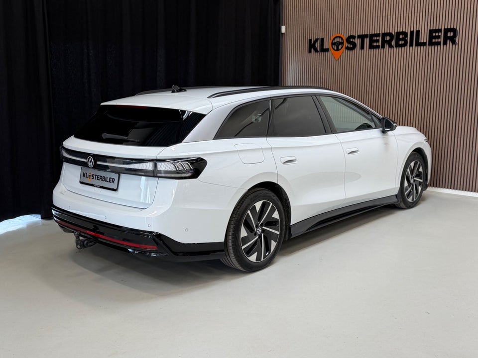 VW ID.7 77 Style Tourer 5d