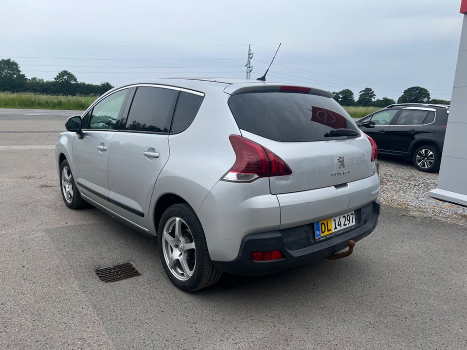 Peugeot 3008 1,6 e-HDi 114 Active ESG Van 5d