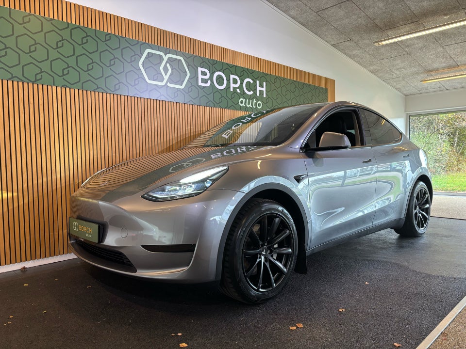 Tesla Model Y RWD 5d