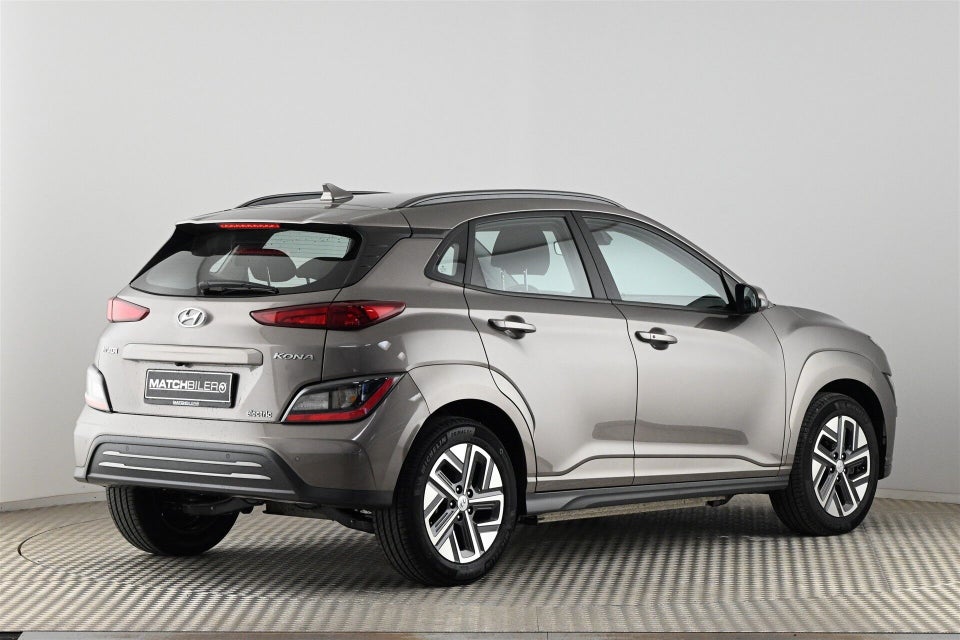 Hyundai Kona 39 EV Essential 5d