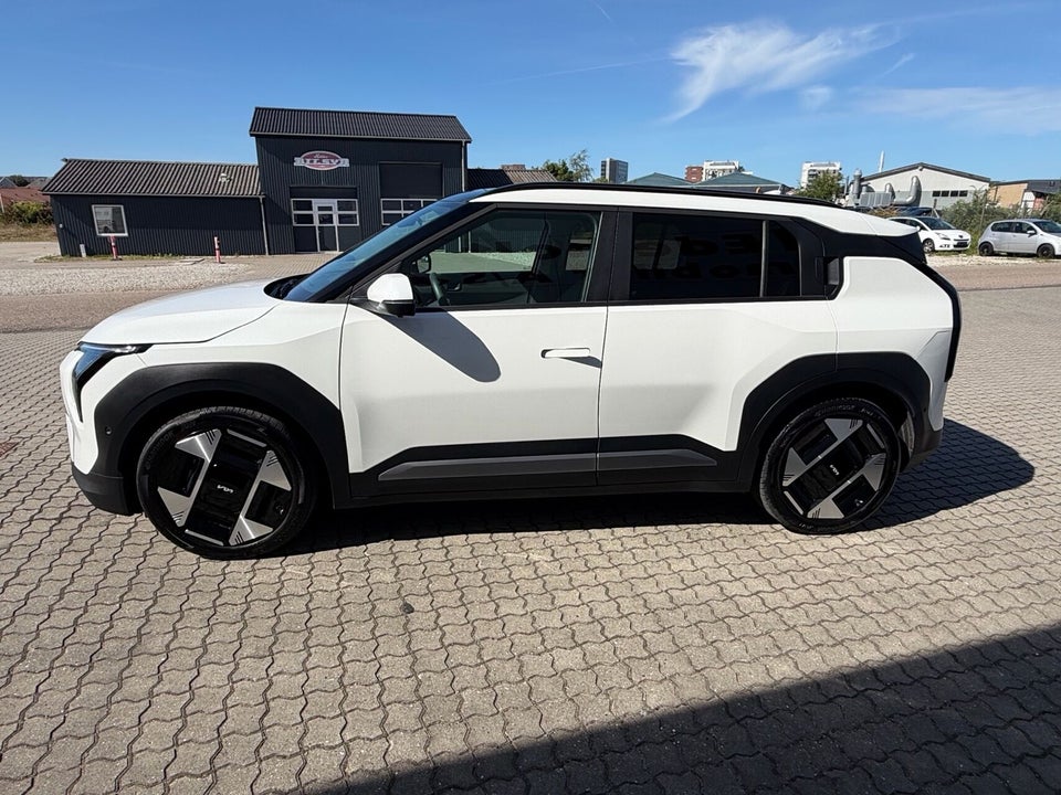 Kia EV3 81 Long Range Upgrade 5d