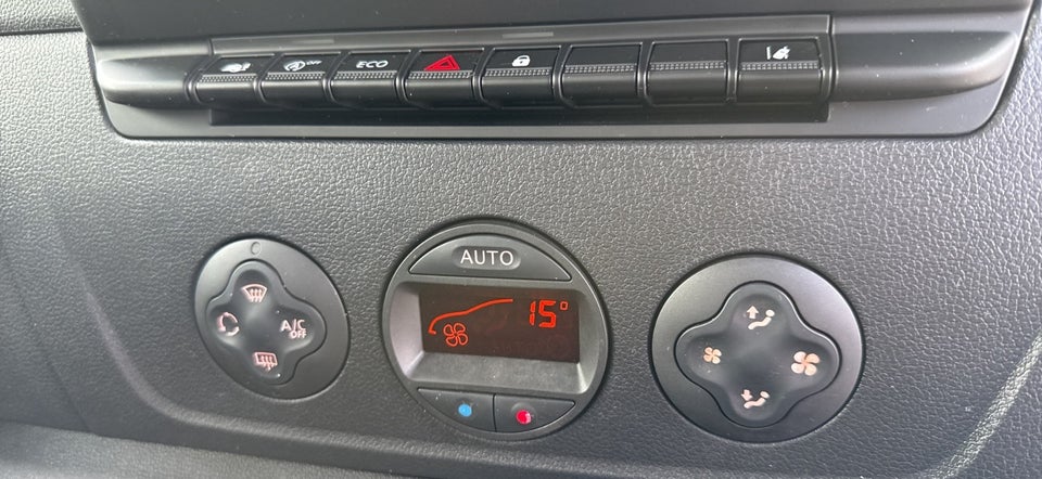 Renault Master IV T35 2,3 dCi 145 L3H2 Kassevogn RWD