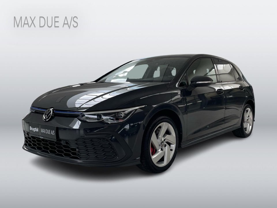 VW Golf VIII 1,4 GTE DSG 5d