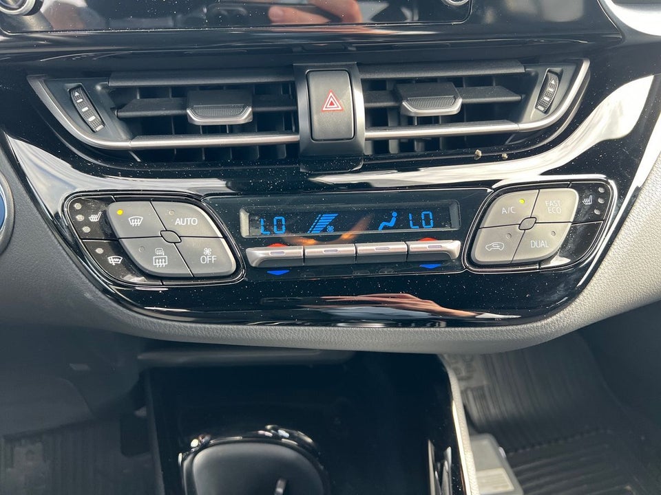 Toyota C-HR 1,8 Hybrid C-LUB Smart CVT 5d