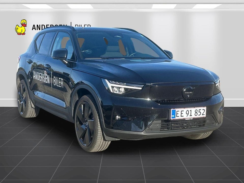 Volvo EX40 Extended Range Black Edition 5d